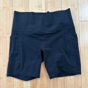 EUC saltuation stash 5" short